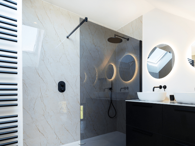 Een nieuwe badkamer in één dag: snel en stijlvol renoveren 